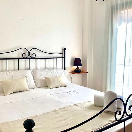 Square Inn Apartment Olbia Eksteriør bilde