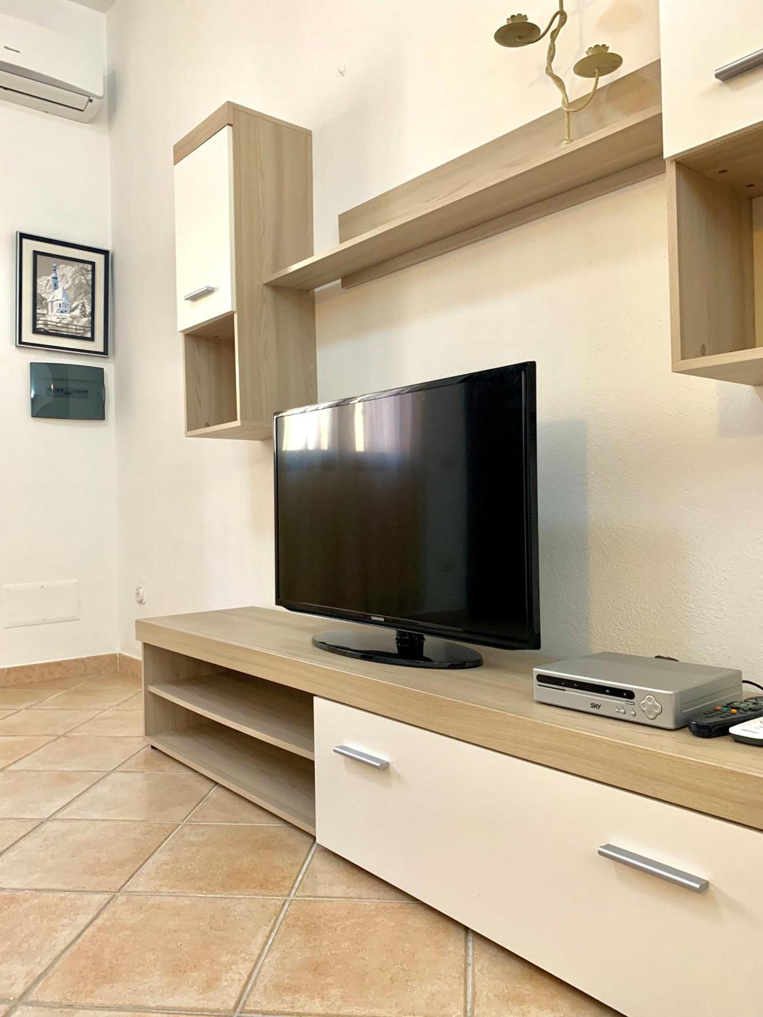 Square Inn Apartment Olbia Eksteriør bilde